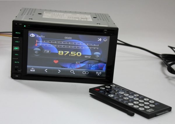 Multimedija sa navigacijom univerzalna